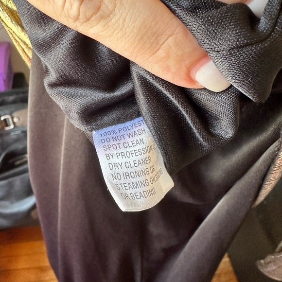 NWOT  leena for Mac Duggal Metallic Long Sleeve Gown - Picture 5 of 9